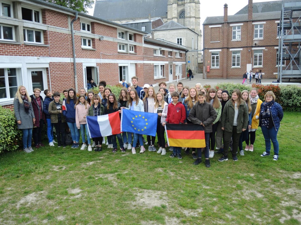 Endlich wieder Schüleraustausch mit Frankreich – KWG-Schülerinnen und Schüler in Corbie
